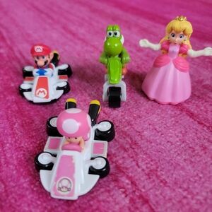 Nintendo Mario Kart Mcdonalds Toy Set